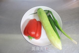 黄瓜炒虾仁&炸虾头步骤6