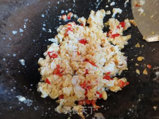 剁辣椒炒蛋步骤4
