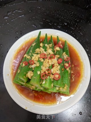 蒜辣白灼秋葵步骤9