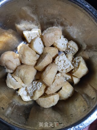 芹菜炒豆泡步骤1