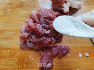 寒菌炖肉步骤3