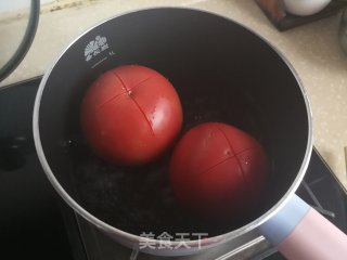 番茄烧土豆步骤1