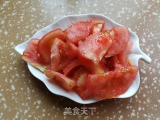 番茄烧土豆步骤2