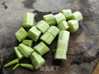番茄烧土豆步骤6