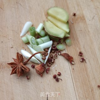 茭白冻豆腐烧排骨步骤9
