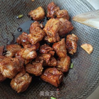 茭白冻豆腐烧排骨步骤14
