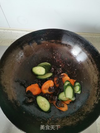 滑溜里脊步骤7