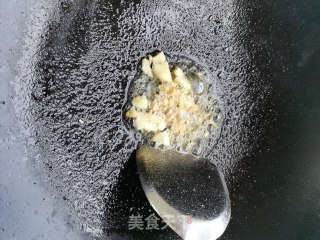 腐乳焖南瓜步骤4