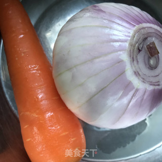 黄豆酱炒牛肉卷步骤2