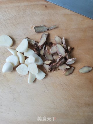 豆豉烧鲳鱼步骤2