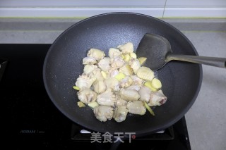 红烧鸡翅土豆步骤5