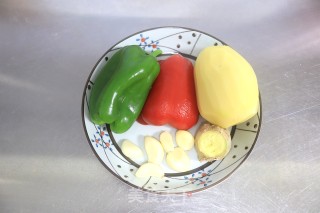 红烧鸡翅土豆步骤3