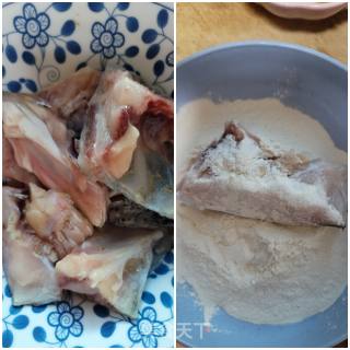 大鱼头焖腐竹步骤3