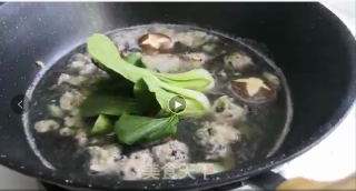 海参鲜肉丸步骤7