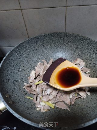 猪脷焖腐竹步骤6