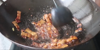 鲜冬菇炒肉步骤4