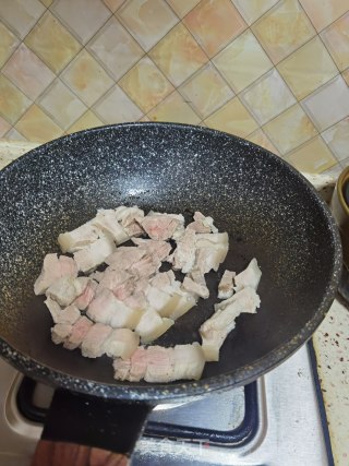 子姜炒回锅肉步骤8