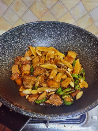 子姜炒回锅肉步骤14