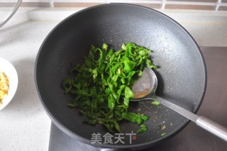 辣子炒鸡蛋步骤9