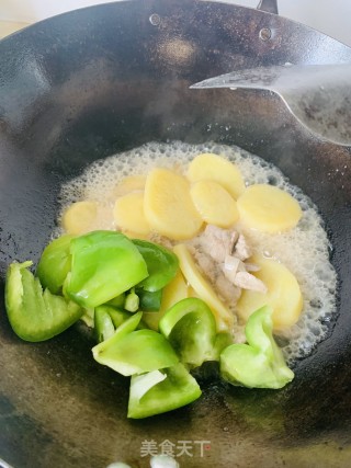 甜椒土豆炒肉片步骤16