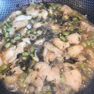 雪菜毛豆烧龙利鱼步骤4