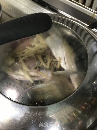 蒸鱼头步骤6