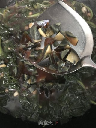 皮蛋煮苋菜步骤8