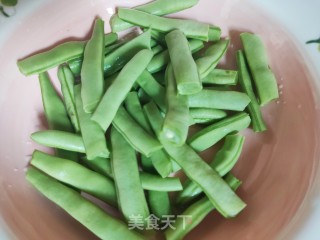 香辣土豆豆角步骤2