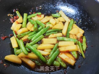 香辣土豆豆角步骤11
