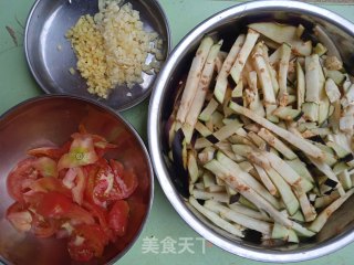 家常焖茄子步骤1