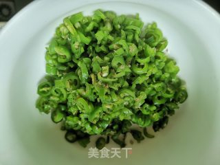 青辣椒炒蛋步骤3