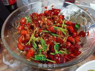 蒜香麻辣龙虾尾步骤10