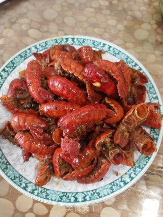 蒜香麻辣龙虾尾步骤11