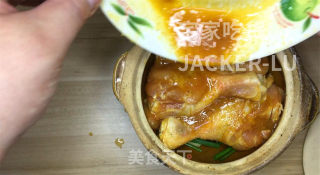 懒人版盐焗鸡，金黄焦脆，满满的浓香汁水，超级美味，一定要试试！步骤10