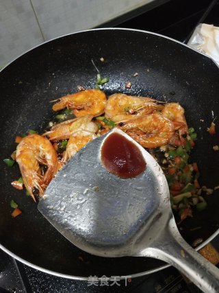超级下饭的蒜香番茄青红椒虾步骤7