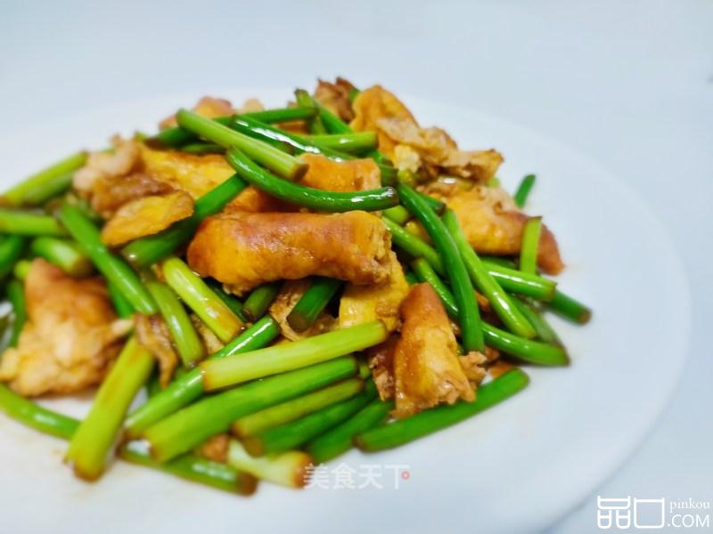 蒜薹炒鸡蛋