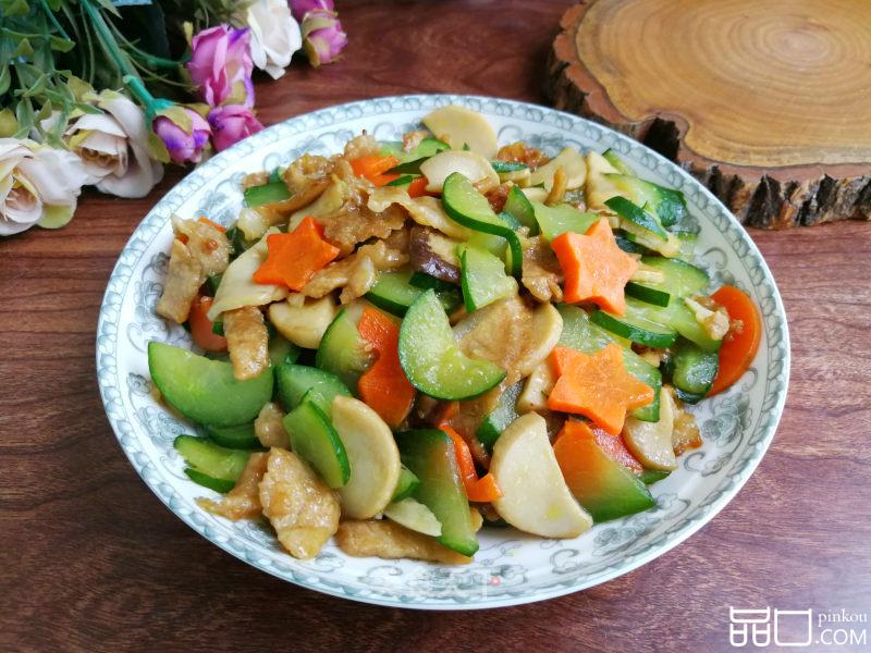 杏鲍菇黄瓜炒肉片