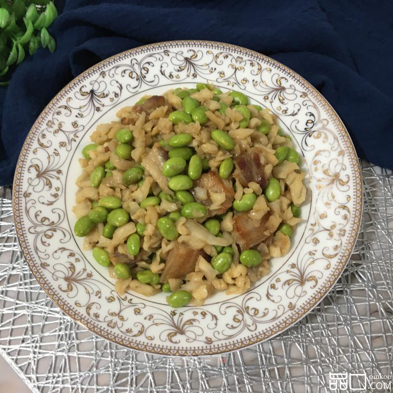 五花肉炒毛豆萝卜干