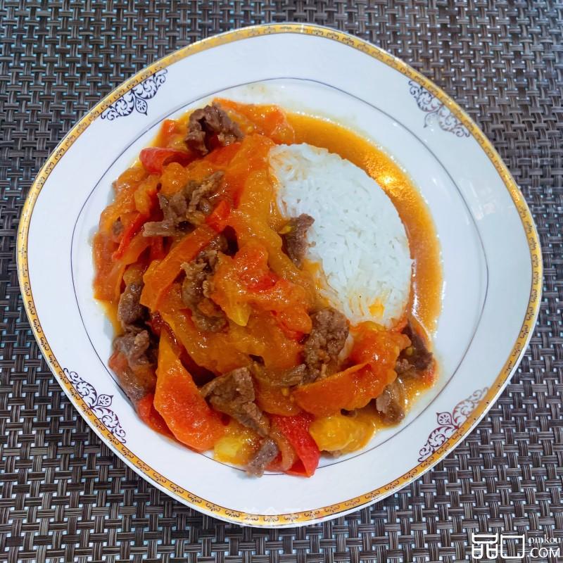 番茄牛肉盖饭