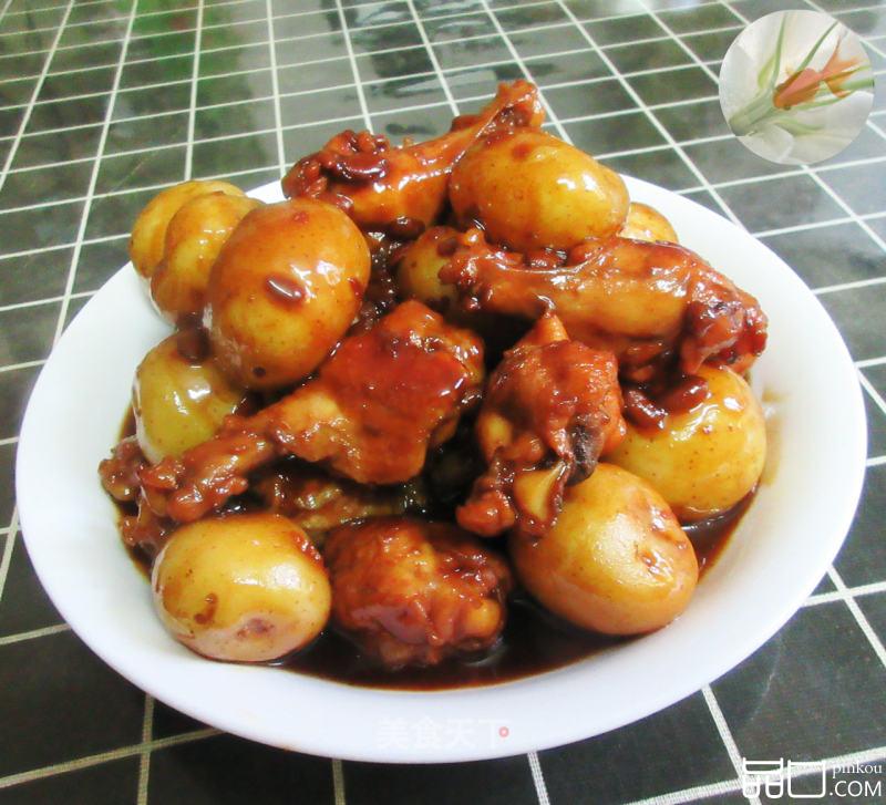 小土豆烧鸡翅根