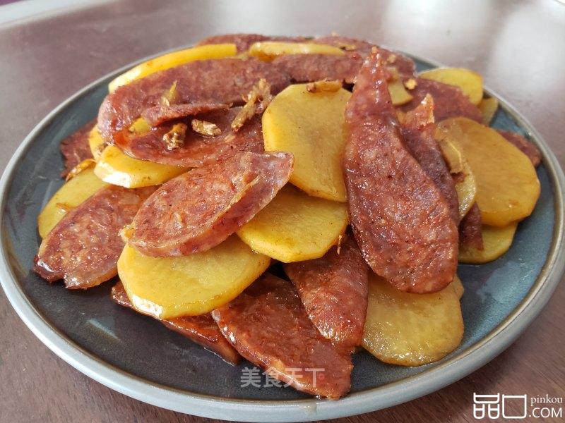 土豆片炒腊肠