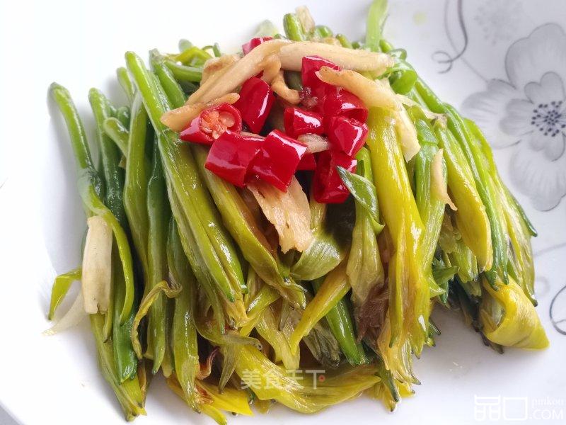 清炒黄花菜