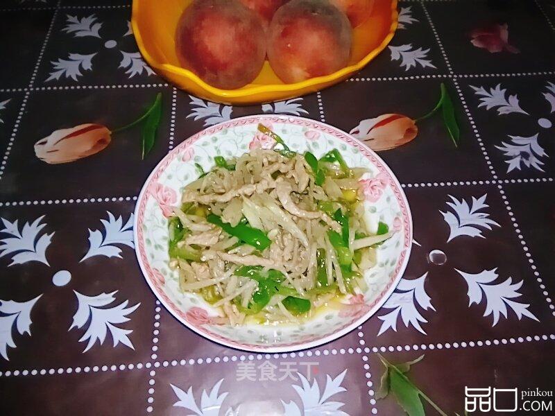 仔姜青椒炒肉丝