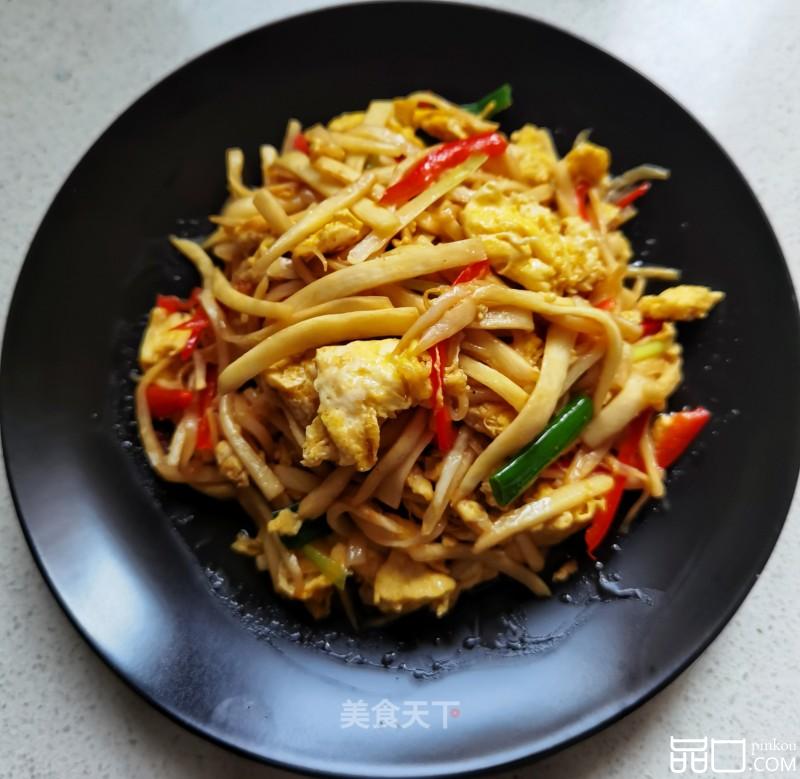 茭白炒鸡蛋