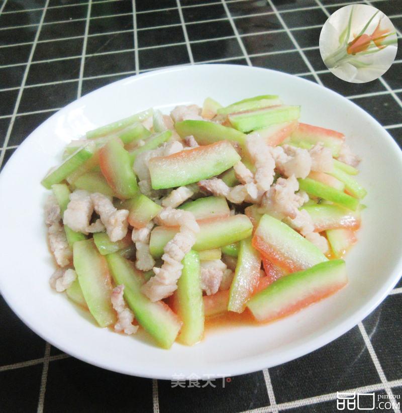 五花肉炒西瓜皮