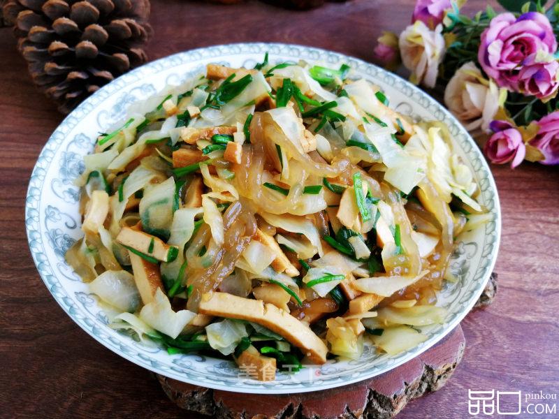 包菜豆干炒粉条