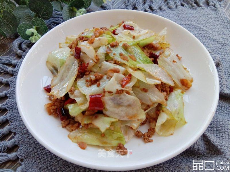 肉末炒包菜