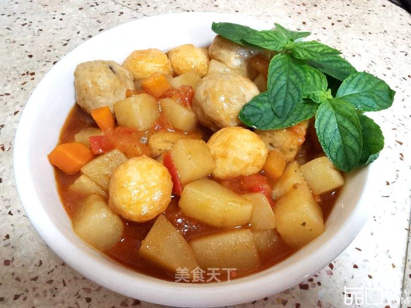 酸辣土豆烩丸子