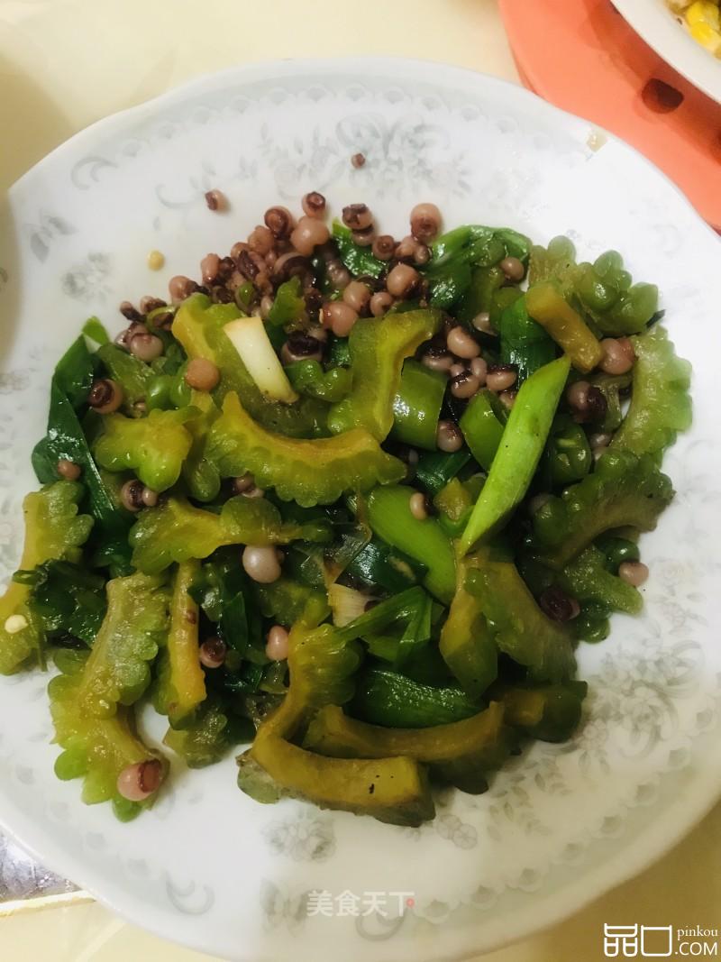苦瓜炒海灵菇