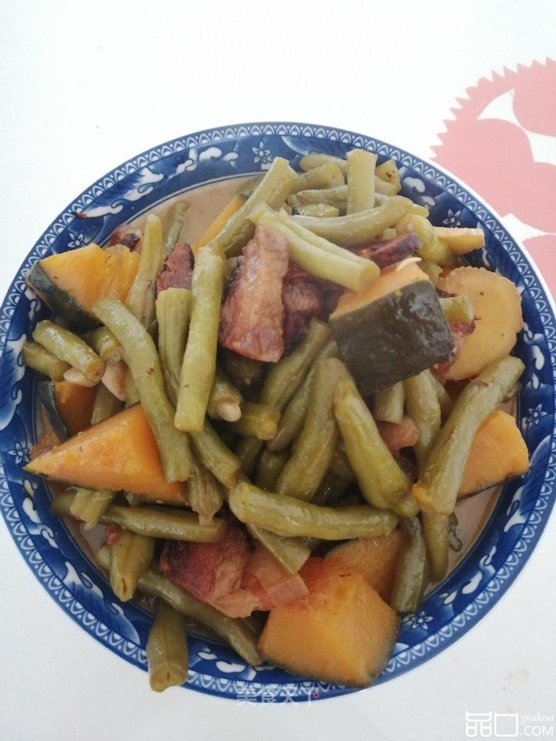 腌猪肉炖豆角南瓜